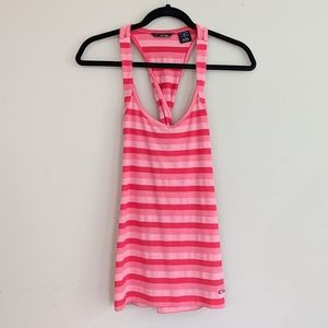 Like New Oakley Women's Tank Top Twist Back Pink Adult XS‎